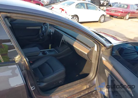 2023 Tesla Model 3 Performance Dual Motor All-Wheel Drive z USA, uszkodzony, nr VIN 5YJ3E1EC2PF491559